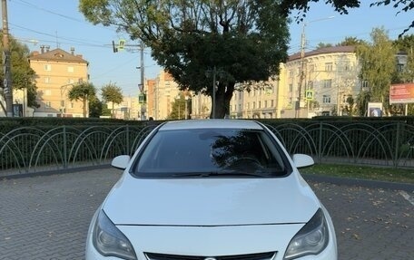 Opel Astra J, 2013 год, 950 000 рублей, 6 фотография