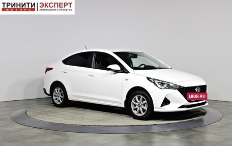Hyundai Solaris II рестайлинг, 2021 год, 1 697 000 рублей, 3 фотография