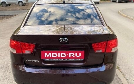 KIA Cerato III, 2010 год, 737 000 рублей, 2 фотография