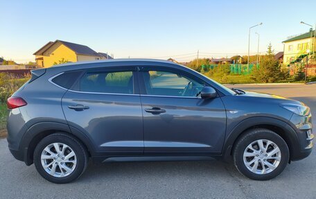 Hyundai Tucson III, 2019 год, 2 150 000 рублей, 4 фотография