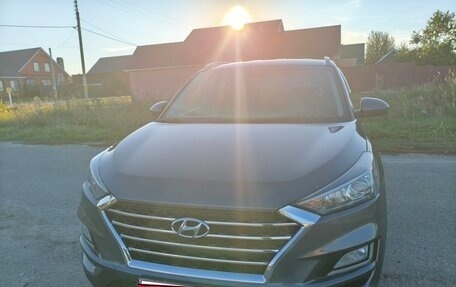 Hyundai Tucson III, 2019 год, 2 150 000 рублей, 2 фотография