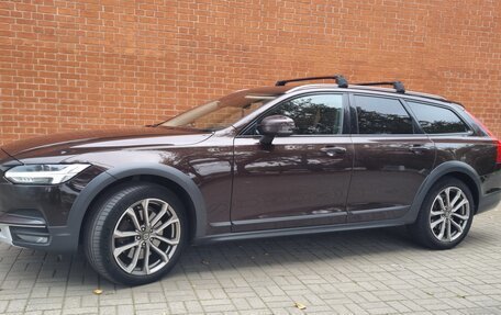 Volvo V90 Cross Country I рестайлинг, 2017 год, 3 400 000 рублей, 2 фотография