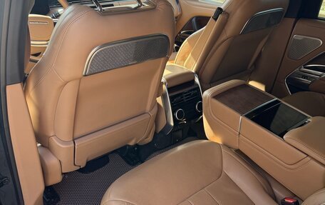 Land Rover Range Rover IV рестайлинг, 2022 год, 18 700 000 рублей, 8 фотография