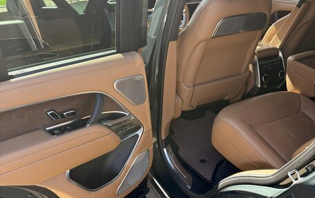 Land Rover Range Rover IV рестайлинг, 2022 год, 18 700 000 рублей, 9 фотография