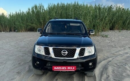 Nissan Pathfinder, 2012 год, 1 500 000 рублей, 2 фотография