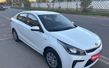 KIA Rio IV, 2017 год, 1 350 000 рублей, 2 фотография