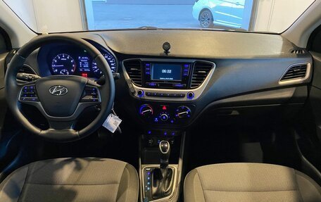 Hyundai Solaris II рестайлинг, 2017 год, 1 215 000 рублей, 9 фотография