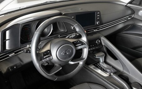 Hyundai Elantra, 2021 год, 2 203 700 рублей, 3 фотография