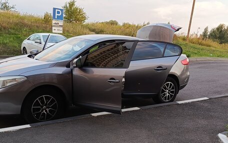 Renault Fluence I, 2010 год, 890 000 рублей, 2 фотография