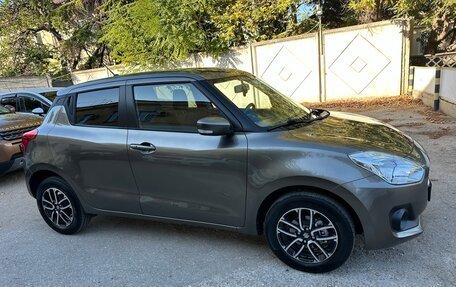 Suzuki Swift V, 2022 год, 1 670 000 рублей, 4 фотография