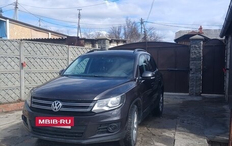 Volkswagen Tiguan I, 2015 год, 1 450 000 рублей, 2 фотография