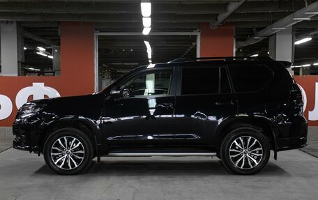 Toyota Land Cruiser Prado 150 рестайлинг 2, 2021 год, 7 499 000 рублей, 8 фотография