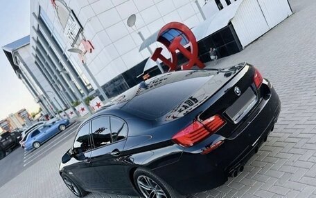 BMW 5 серия, 2014 год, 1 950 000 рублей, 4 фотография
