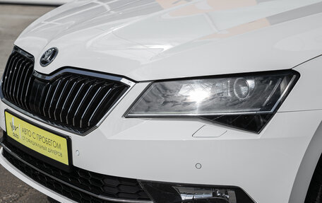 Skoda Superb III рестайлинг, 2017 год, 1 598 000 рублей, 3 фотография