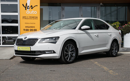 Skoda Superb III рестайлинг, 2017 год, 1 598 000 рублей, 2 фотография
