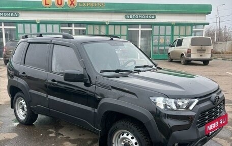 Chevrolet Niva I рестайлинг, 2006 год, 590 000 рублей, 4 фотография