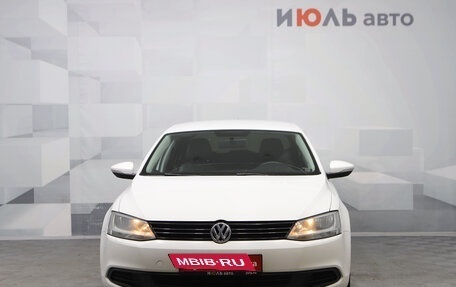 Volkswagen Jetta VI, 2013 год, 1 100 000 рублей, 2 фотография