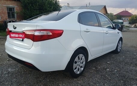 KIA Rio III рестайлинг, 2014 год, 760 000 рублей, 4 фотография