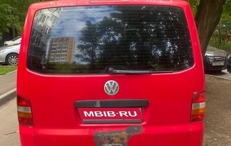 Volkswagen Transporter T5 рестайлинг, 2004 год, 900 000 рублей, 2 фотография