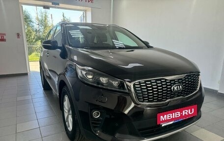 KIA Sorento III Prime рестайлинг, 2019 год, 2 390 000 рублей, 3 фотография