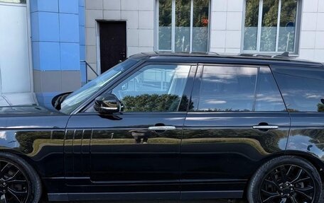 Land Rover Range Rover IV рестайлинг, 2016 год, 2 700 000 рублей, 2 фотография