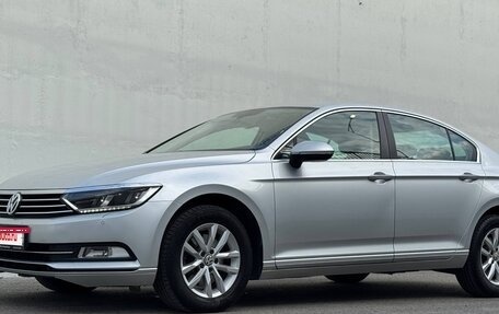 Volkswagen Passat B8 рестайлинг, 2018 год, 2 000 000 рублей, 3 фотография