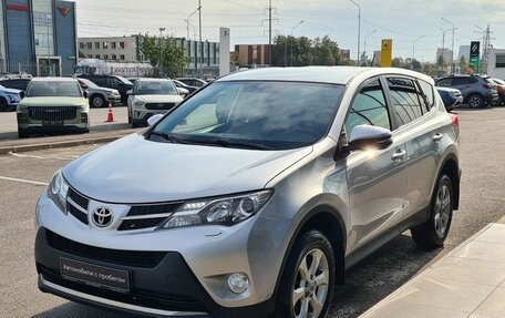 Toyota RAV4, 2013 год, 1 420 000 рублей, 3 фотография