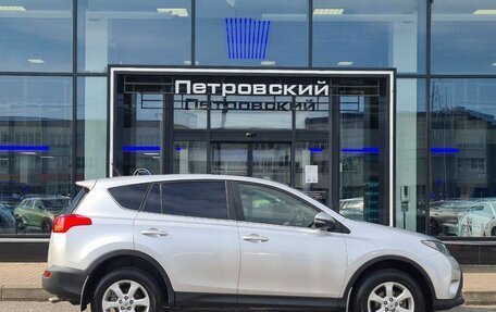 Toyota RAV4, 2013 год, 1 420 000 рублей, 5 фотография