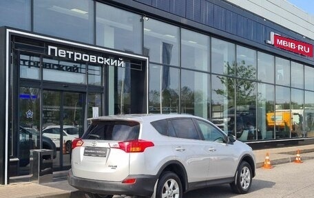 Toyota RAV4, 2013 год, 1 420 000 рублей, 6 фотография