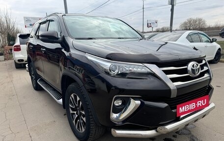 Toyota Fortuner II, 2018 год, 2 690 000 рублей, 3 фотография