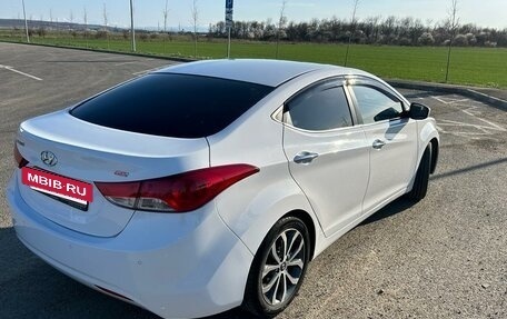 Hyundai Avante, 2013 год, 1 235 000 рублей, 3 фотография