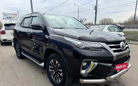 Toyota Fortuner II, 2018 год, 2 690 000 рублей, 4 фотография