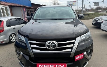 Toyota Fortuner II, 2018 год, 2 690 000 рублей, 2 фотография