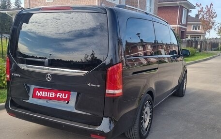 Mercedes-Benz V-Класс, 2016 год, 4 100 000 рублей, 2 фотография