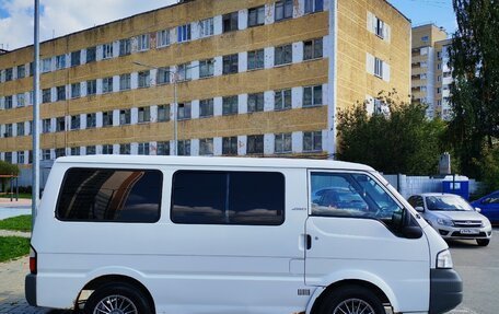Mazda Bongo IV, 2002 год, 450 000 рублей, 2 фотография