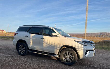 Toyota Fortuner II, 2017 год, 3 100 000 рублей, 3 фотография