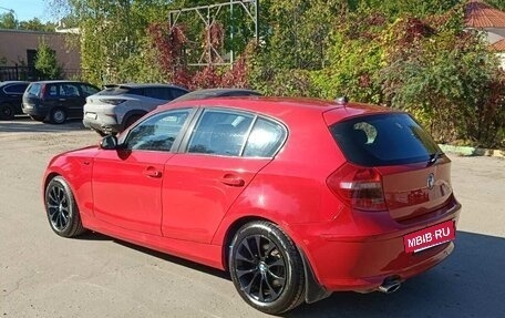 BMW 1 серия, 2007 год, 1 000 000 рублей, 3 фотография