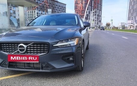 Volvo S60 III, 2020 год, 3 100 000 рублей, 2 фотография