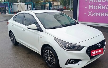 Hyundai Solaris II рестайлинг, 2018 год, 870 000 рублей, 3 фотография
