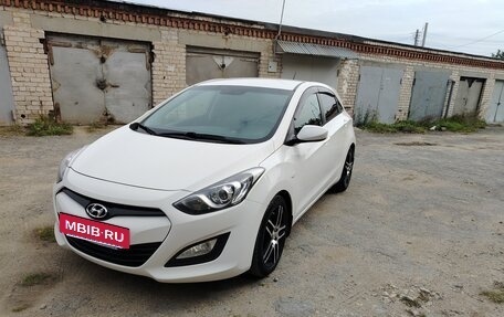 Hyundai i30 II рестайлинг, 2013 год, 1 280 000 рублей, 2 фотография