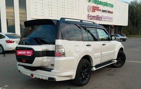 Mitsubishi Pajero IV, 2019 год, 4 280 000 рублей, 5 фотография