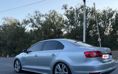 Volkswagen Jetta VI, 2014 год, 1 300 000 рублей, 8 фотография