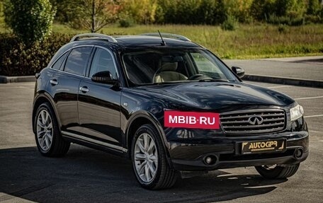 Infiniti FX I, 2007 год, 1 085 000 рублей, 2 фотография