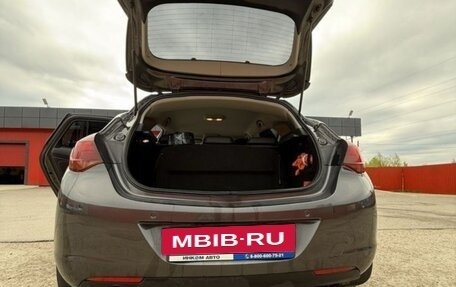 Opel Astra J, 2011 год, 650 000 рублей, 4 фотография