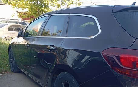 Opel Astra J, 2013 год, 1 200 000 рублей, 2 фотография
