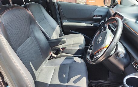 Toyota Sienta II, 2017 год, 1 420 000 рублей, 7 фотография