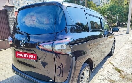 Toyota Sienta II, 2017 год, 1 420 000 рублей, 4 фотография