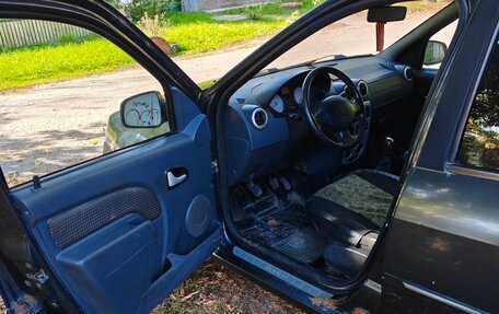 Renault Logan I, 2007 год, 150 000 рублей, 3 фотография