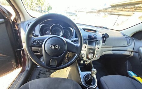 KIA Cerato III, 2010 год, 580 000 рублей, 3 фотография