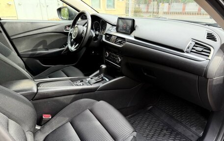 Mazda 6, 2017 год, 1 685 000 рублей, 23 фотография